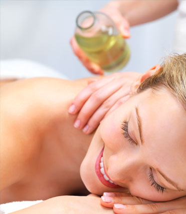 Your spa experience at 252 West Salon & MedSpa will relax and pamper you but please observe a few etiquette suggestions to ensure every guest leaves refreshed.